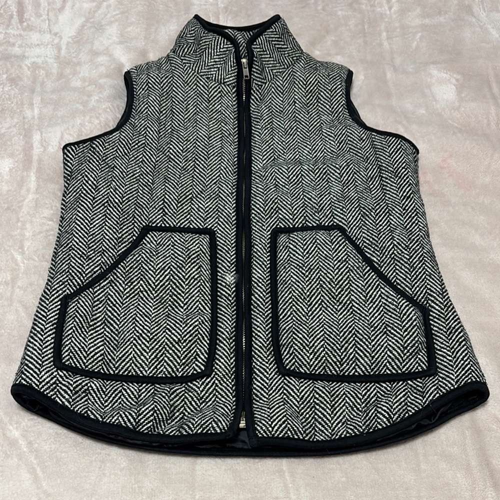 Merokeety Black & White Herringbone Quilted Puffer Vest - Size S - NWT